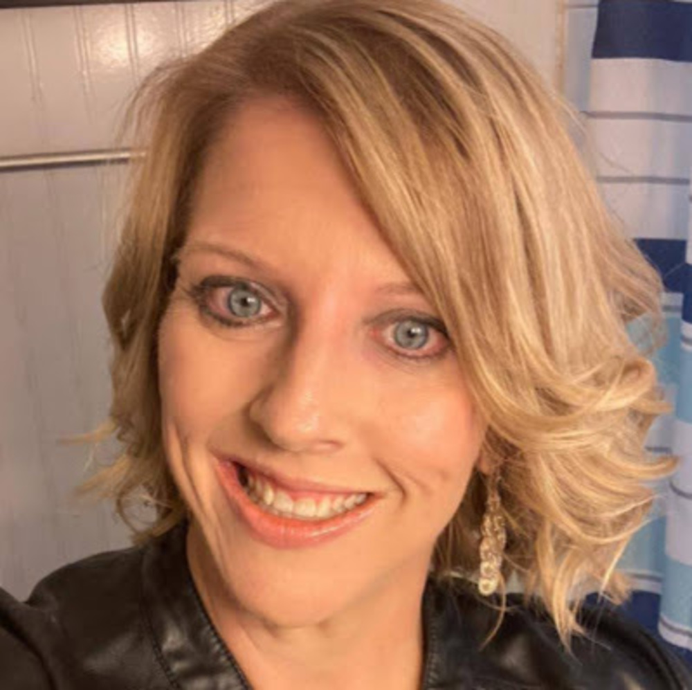 Meet your Posher, Amy